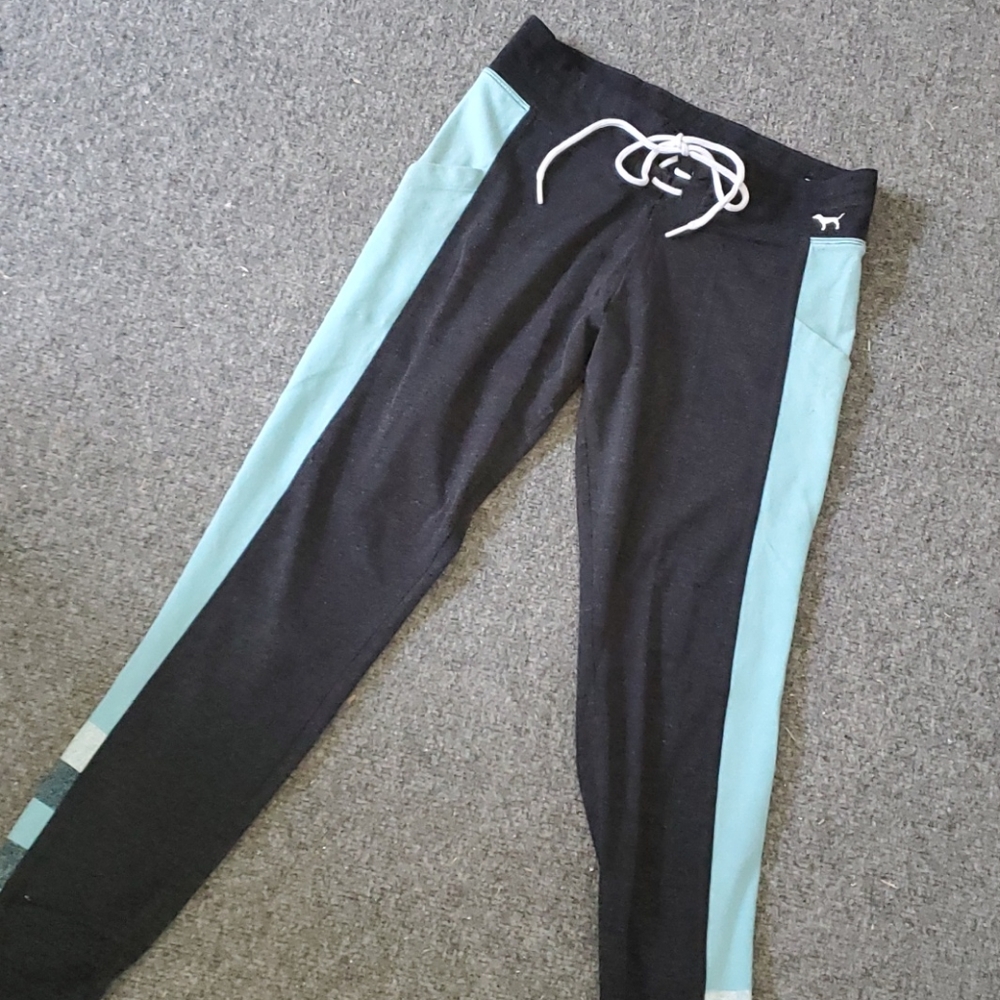 PINK VICTORIAS SECRET  leggings.  #2938
